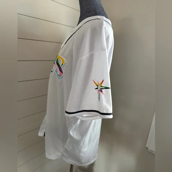 TAMPA BAY RAYS PRIDE JERSEY - Picture 4 of 7